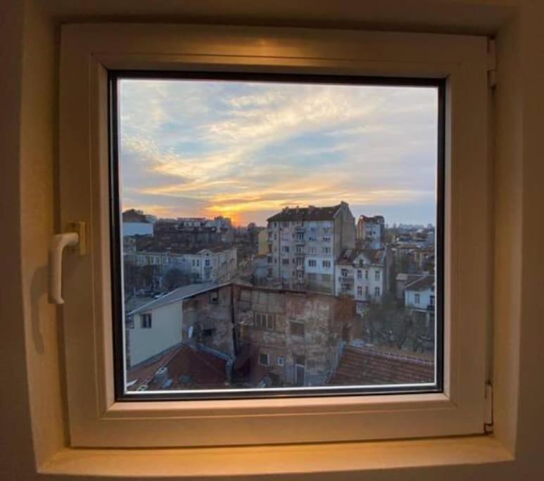 Sky-View Apartmentin Perfect City Center Sofia Exterior foto